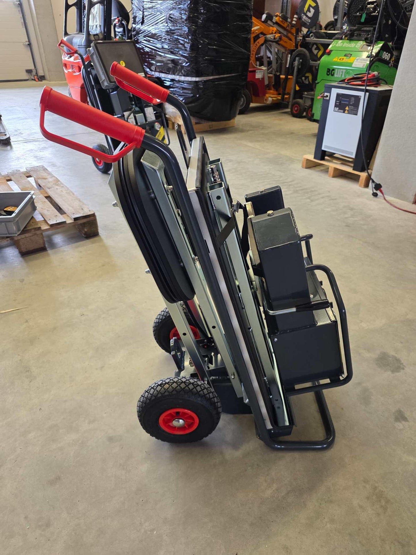 Glass-Maxx CX5-L inkl. Remote Control und Transportwagen