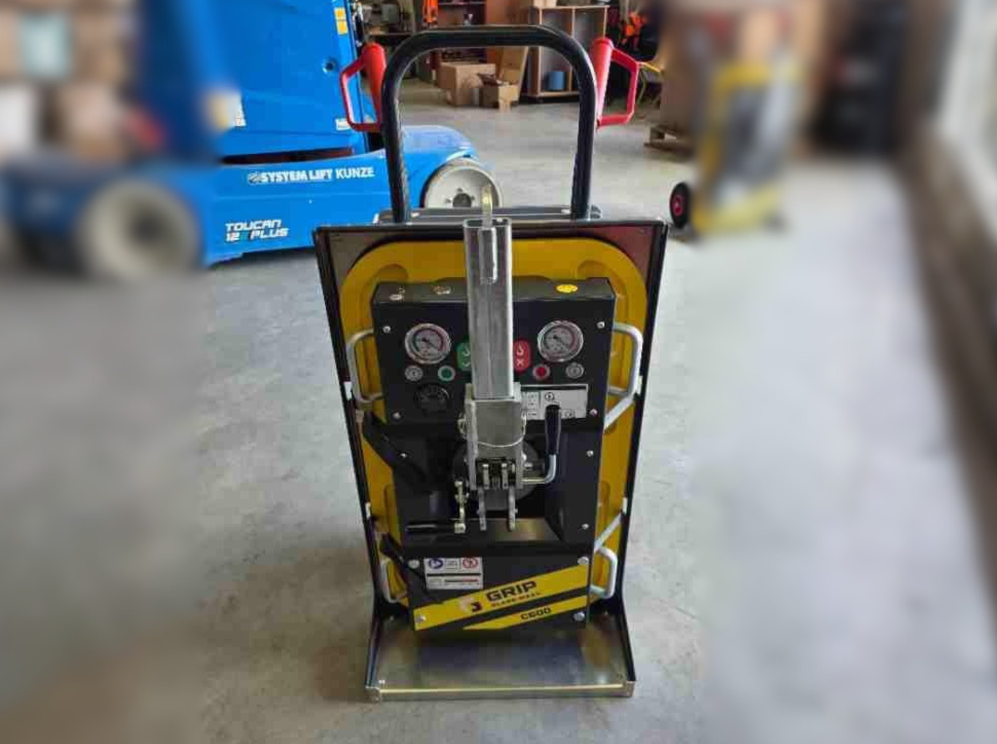 Glass-Maxx C600 inkl. RemoteControl und Transportwagen
