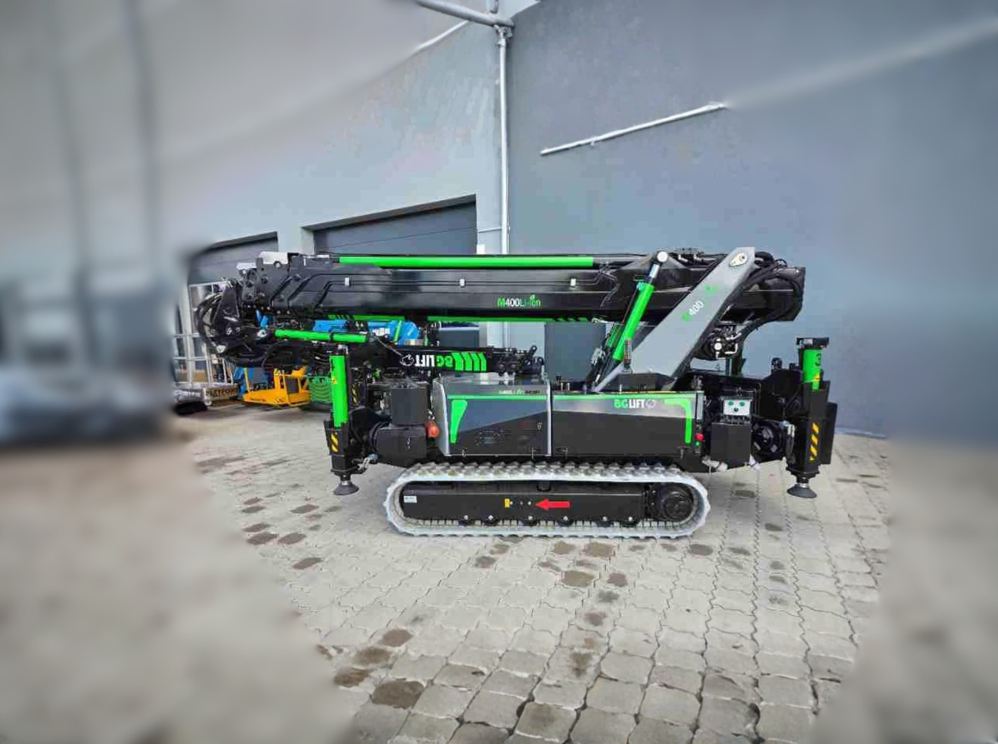 M400-E